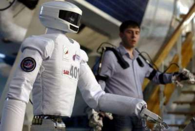 Robot-for-hire programmed to perform Buddhist funeral rites